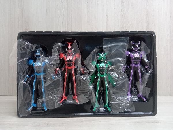 【美品】純烈　海洋堂製　純烈ジャーソフビセット スーパー戦闘 純烈ジャー ソフトビニール製塗装済完成品