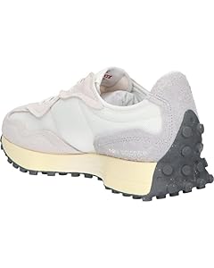 Amazon.com | New Balance Unisex Sneakers, Beige, 11 US Women Amazon.com | New Balance Unisex Sneakers, Beige, 11 US Women