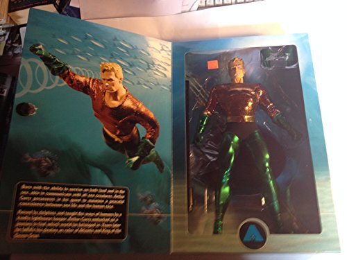 Aquaman 13" Deluxe Collector Figure