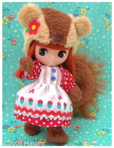 Poupée Petite Blythe Squiggly Squirrel KPBL-15 avec costume écureuil