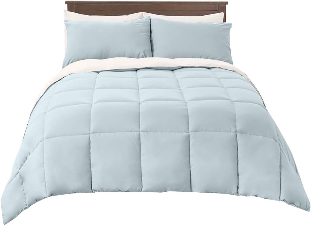 Reversible Down Alternative Comforter, Medium Warmth (41-Ounces of Fill) Oversized Queen Blanket, Blue-White