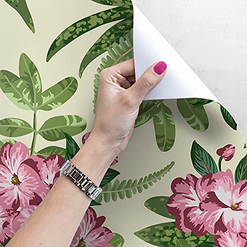 Papier peint fleurs tropicales pour masquer les défauts d'un meuble