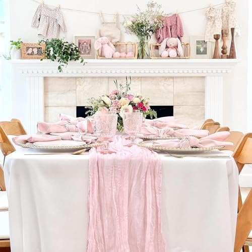 Décoration de fête prénuptiale réussie avec ce voilage transparent bleu - 3
