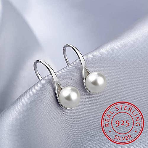 Boucles d'oreilles perles blanches 8mm, le cadeau idéal pour marquer un moment