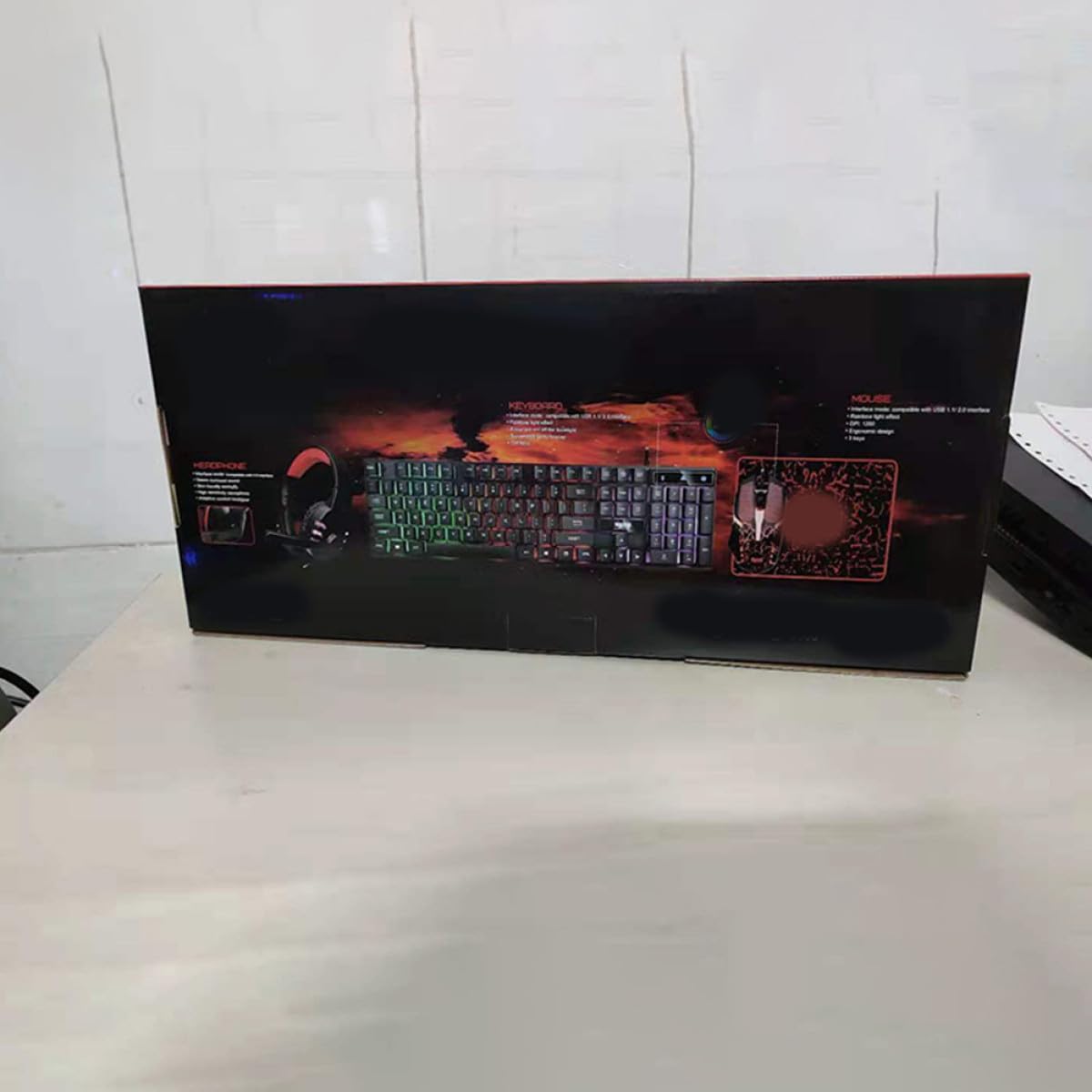 Didiseaon Ensemble Clavier-Souris Rétroéclairé Gamer PC Casque Filaire Tapis de Souris Gaming Ergonomique pour Usage Bureautique et Jeu Couleur Noire