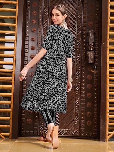 Image of EthnicJunction Women Cotton Blend Floral Print Kurta With Pant Set