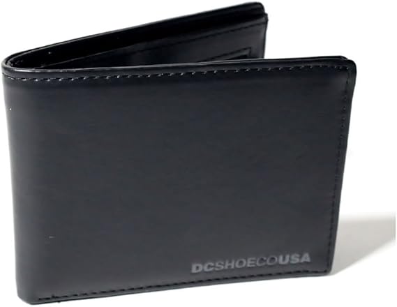 Amazon Co Jp Dc Shoes ディーシーシューズ 財布 メンズ 二つ折り 小銭入れあり ブラックonesize Edyaa B系 ストリート系 ファッション 大きいサイズ シューズ バッグ