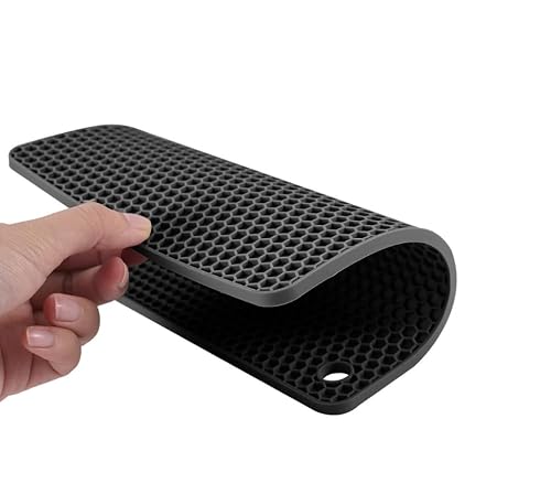 TENOC Silicone Non-Slip, Heat Resistant & Water-Trapping Trivet Mats for Hot Pots & Pans & Dishes & Cookware, Multipurpose Kitchen Table Coaster, 7.1 Inch, 3 Pcs, Black - Thumbnail 4
