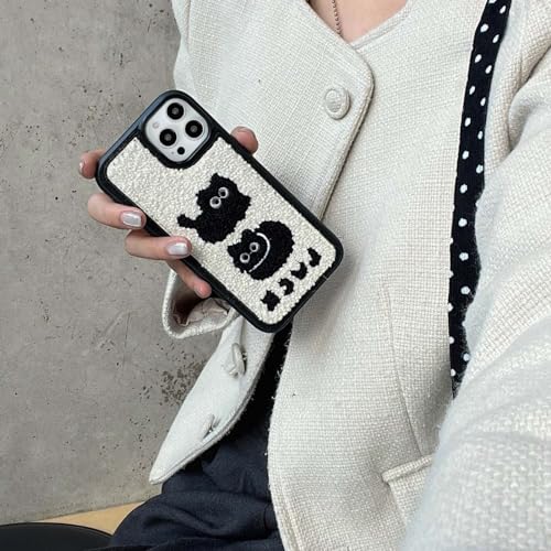Coque iPhone 14 Pro chat noir en fourrure chaude et broderie rétro hawaïenne