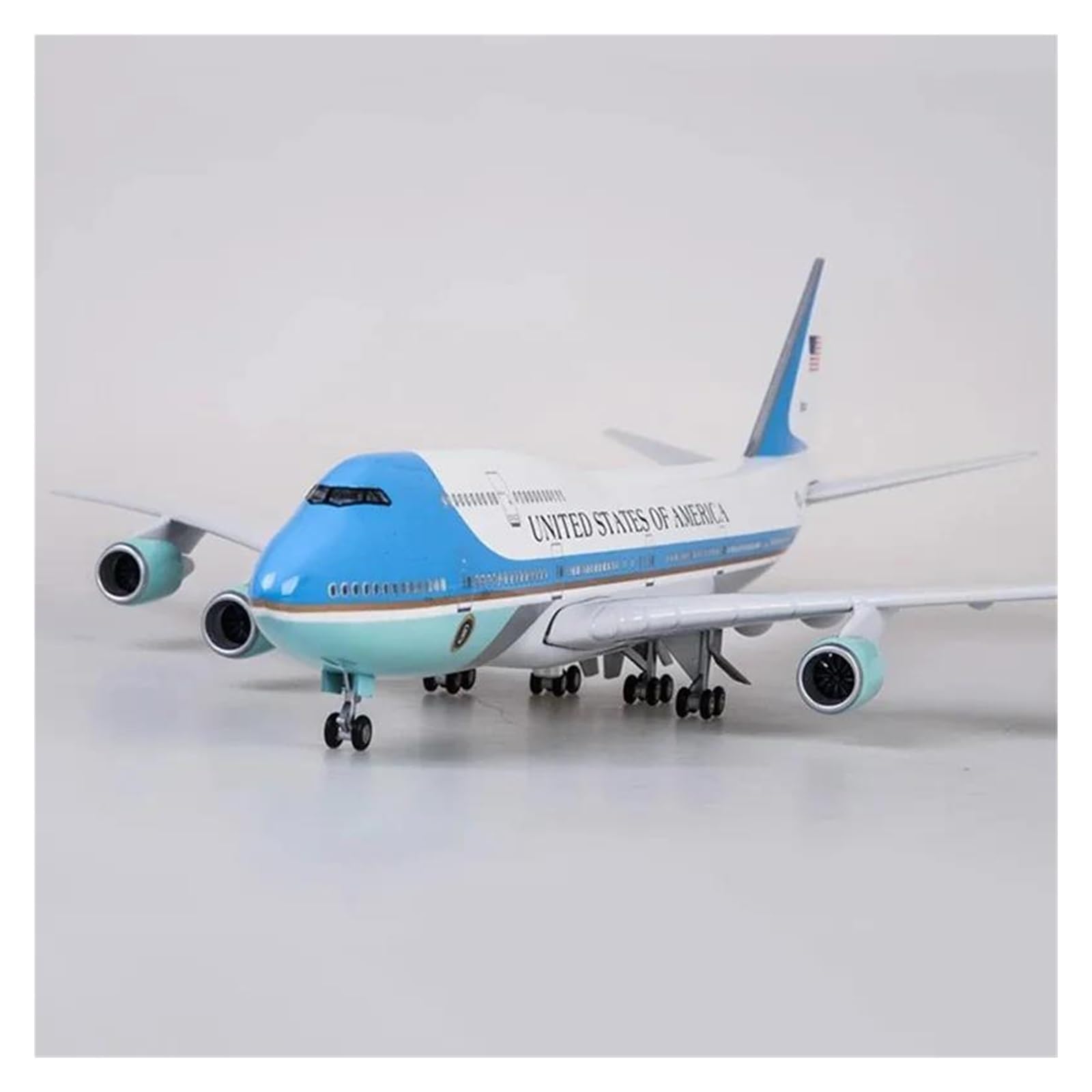 CLMJHG Vintage Classics samolot w skali 1:150 Model samolotu B747 samolot sił powietrznych ze światłem i kołem podwozie linii lotniczych zabawka (bez światła)