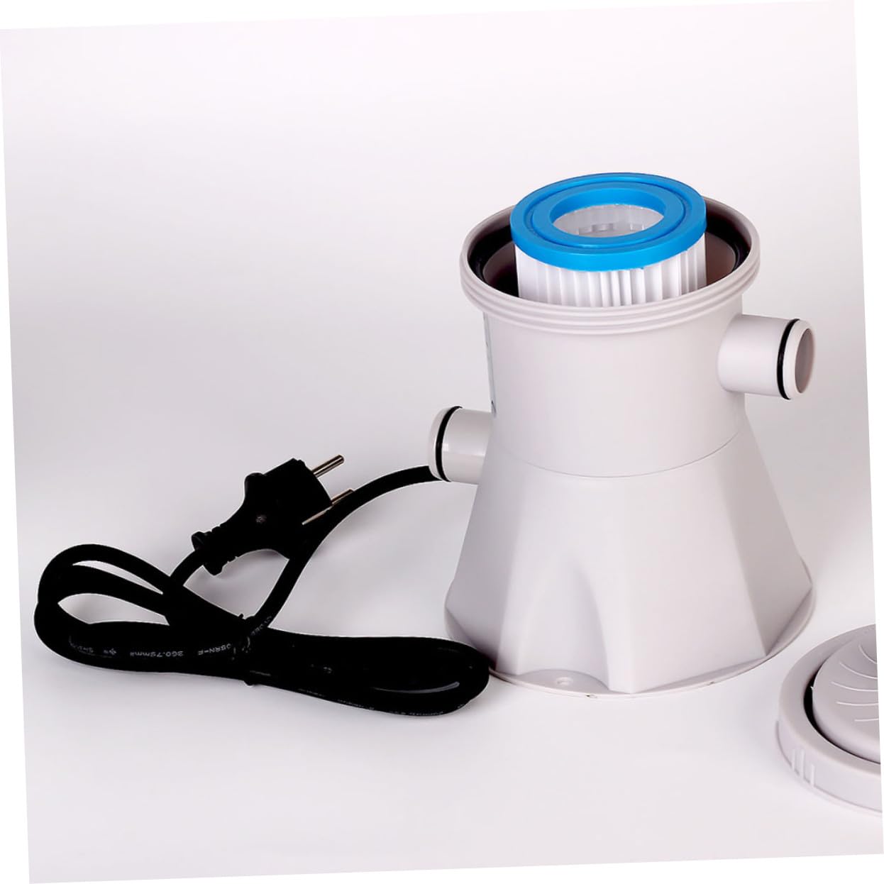 Electric Swimming Pool Plastic Filter Pump Water Circulating Pump for Family Pools with Eu Plug Easy Operation And Professional Use