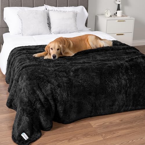 Image of PetAmi Dog Blanket for Large Dogs, Black Fluffy Soft Sherpa Fleece for Puppies, Kittens, Calming Pet Throw for Bed, Washable Sofa Couch Cover, X-Large 60x80