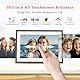 FRAMEO Digitaler Bilderrahmen WLAN 10,1 Zoll - 1280x800 IPS Touchscreen Digitale Bilderrahme, 32GB Speicher, Auto Rotation Elektronischer Fotorahmen, Teilen Sie Fotos/Videos Sofort (Holzmaserung Weiß)