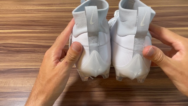 Watch Nike Vapor Edge Pro 360 2 Review on Amazon Live