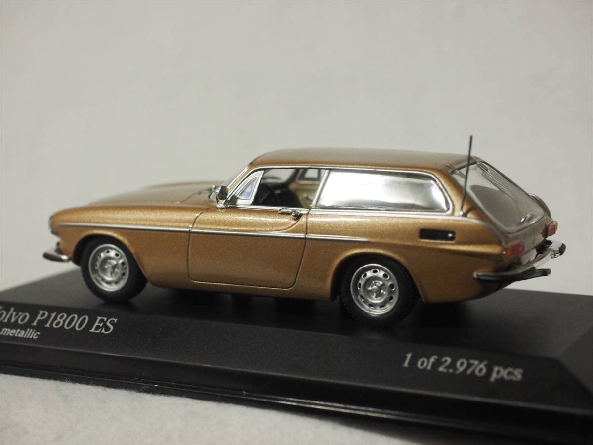 Amazon | Volvo P1800 ES 1971 Gold Metallic Minichamps 1/43