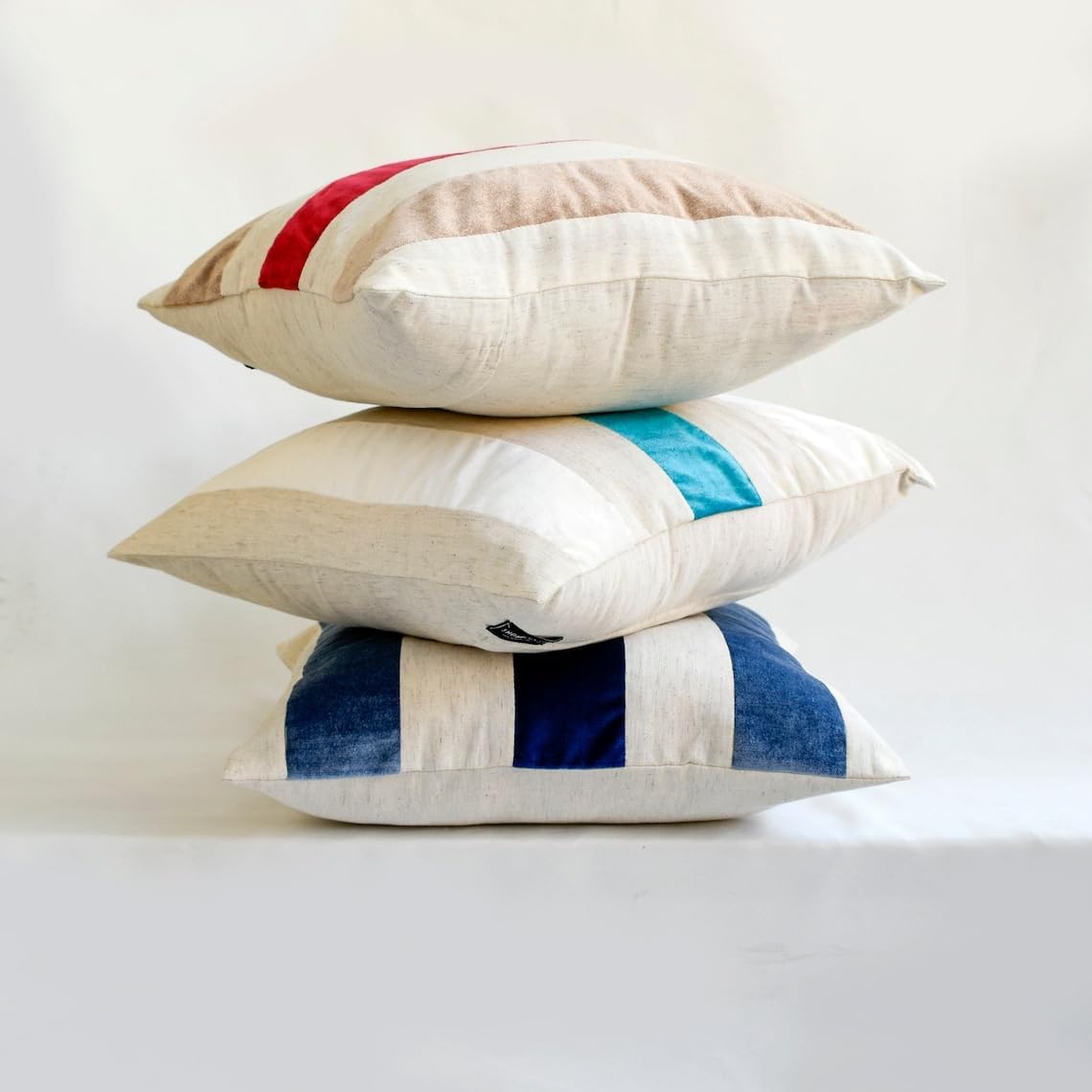 HomeCentric 装飾 青 クッションカバー 2個セット, 65x65 cm ベルベット 枕 【ウォーム】 ストライプとリネン, ク