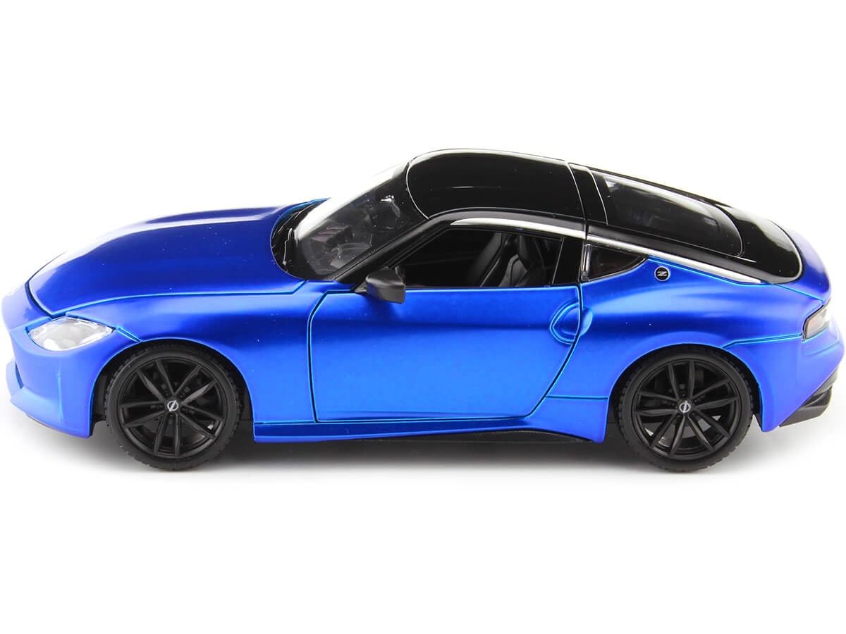 Amazon.co.jp: ミニカー 1/24 ニッサン 400Z マイスト MAISTO 1/24
