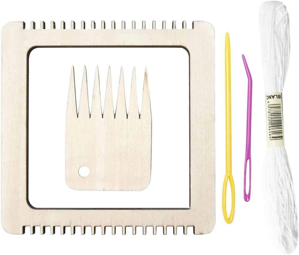CRASPIRE 5Pcs Small Wood Weaving Loom Square Loom Knitting Kit Natural Wooden Weaving Comb Frame Boards Tools Set with Plastic Crochet Needles and Wool Threads for DIY Knitting Handcrafts Beginners