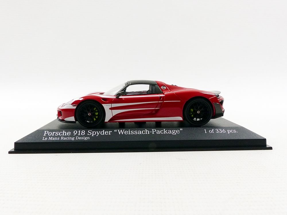 ポルシェ918スパイダー ミニチャンプス製1/43スケール Amazon | 1/43 ポルシェ 〓 918 スパイダー/ブルー メタリック
