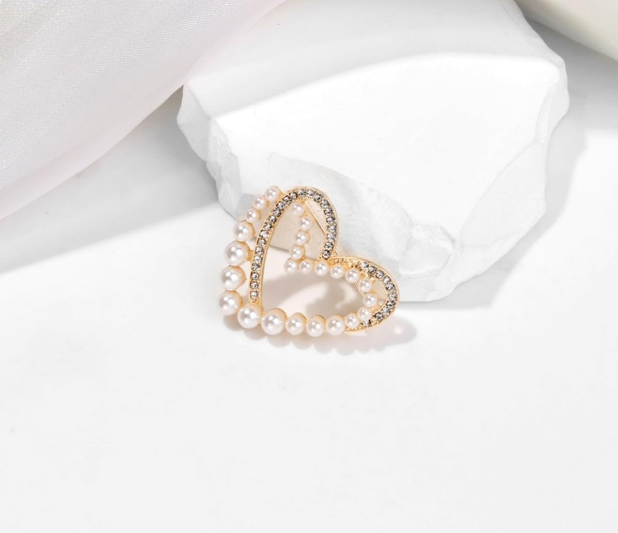Heart Brooch Pins Gold Rhinestone Lapel Pearls Brooches for Women Girls Fashion Jewelry Gift