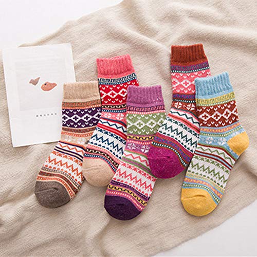 Image of Women Winter Socks 5 Packs Wool Socks Gifts for Mom Warm Vintage Soft Christmas Socks Thick Cold Knit Crew Socks