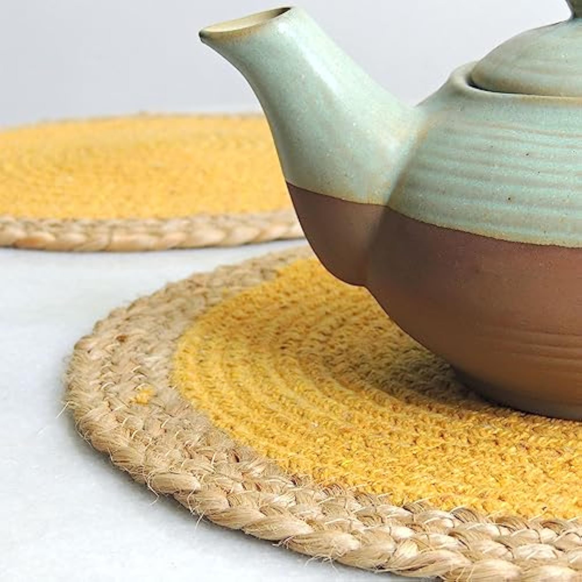 Set of 4 Round Dining Table Mats, Yellow