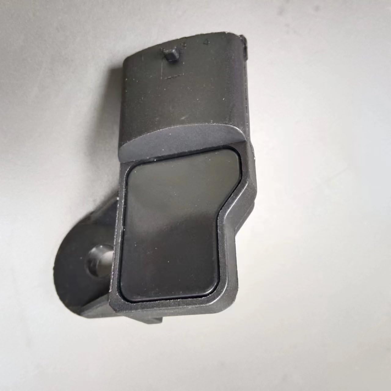 MAP Manifold Air Pressure Sensor, for Car Air Tntake Pressure Sensor 0261230030 46533518
