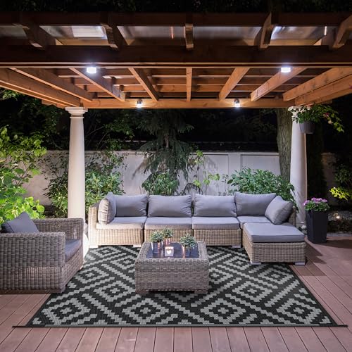 Image of GENIMO Outdoor Rug for Patio Clearance, 5'x5' Waterproof Camping Mat, Reversible Plastic Straw Rugs for RV, Camper, Balcony, Backyard, Picnic, Deck, Black & Gray