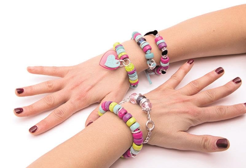 Idée cadeau loisirs créatifs 7 ans pour fabriquer ses bracelets