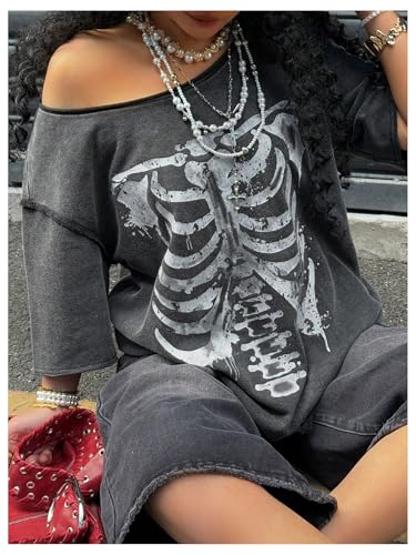 Women's Plus Size Gothic Graphic Tees Y2K Distressed Off The Shoulder Tops Streetwear Summer Tops4