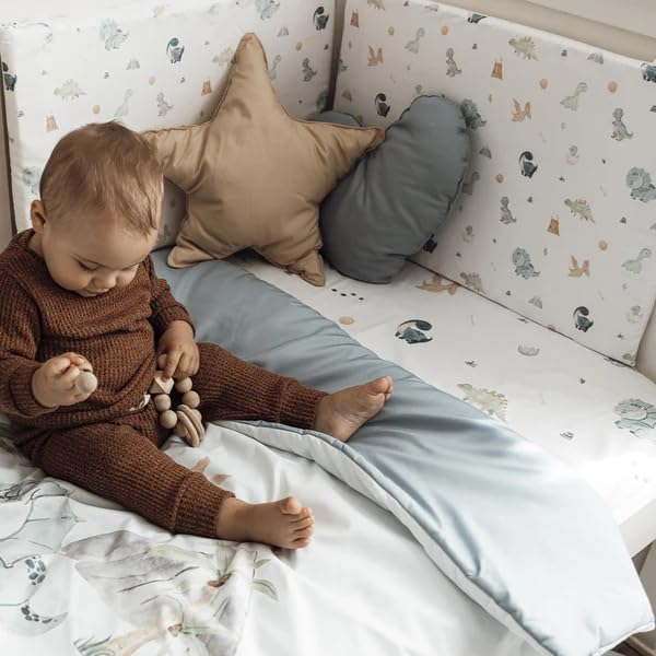 Pirinins Chichonera Protectora para Cuna Bebe de 120 x 60 cm, Reversible con relleno, 100% Algodon Organico,Hipoalergenica, Suave,Sueño seguro para bebé y niños (Dinosaurio)