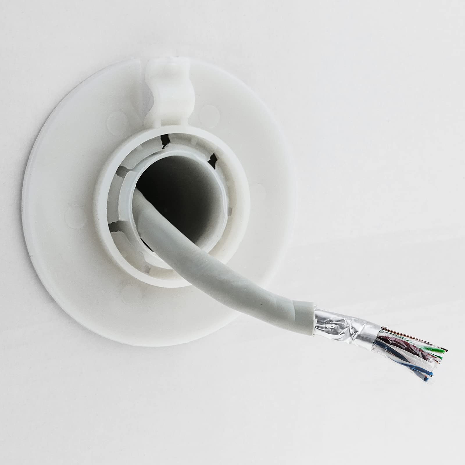 BeMatik - Bobina matassa di Cavo di Rete LAN FTP categoria Cat.6 24AWG Rigido CCA Grigio 305m