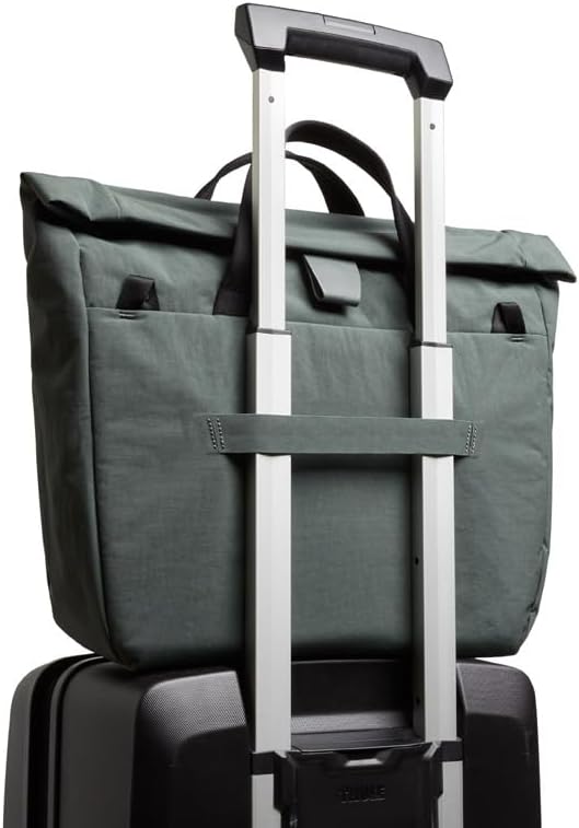 Bellroy Tokyo Messenger Bag (14” laptop bag, professional commuter briefcase) - Everglade - Image 6