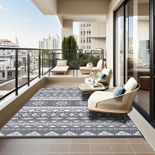 MOKANI Outdoor Teppich Wetterfest, Wendbarer Balkon Camping Teppich 150x240 cm, Kunststoff Stroh Terrasse Matte UV-beständige Outdoorteppich Rug Carpet für Garten RV Picknick, Boho-Style, Grau
