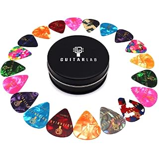 Guitar Lab coffret cadeau pour accessoires de guitare | médiators en étain, sangle de guitare, capodastre, accordeur… - Les Beatles, Paul McCartney, John Lennon, RIngo Starr, George Harrison Guitar Lab coffret cadeau pour accessoires de guitare | médiators en étain, sangle de guitare, capodastre, accordeur… – Image 4