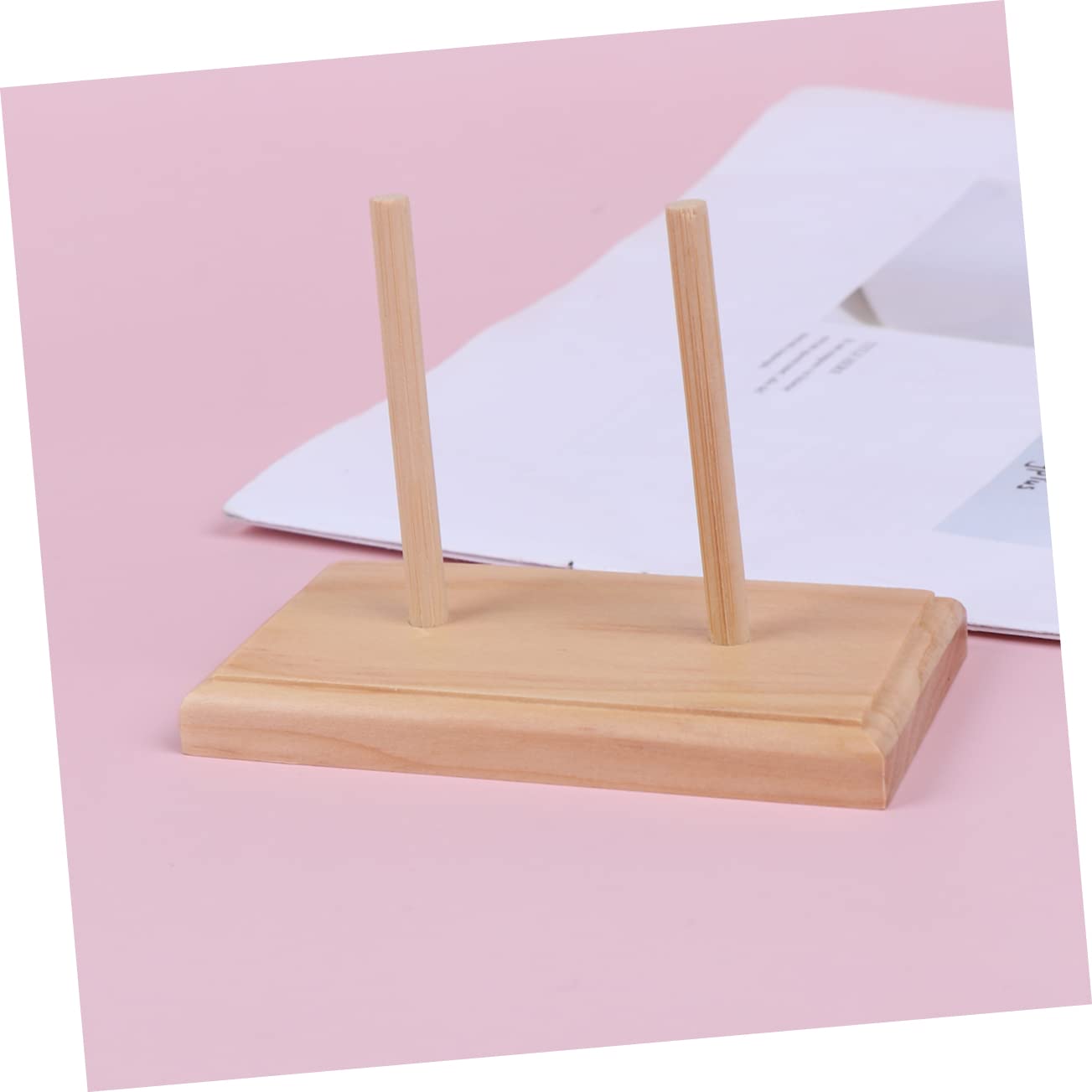 HOMSFOU 1Pc Wooden Embroidery Line Tool Holder Durable Silk Spool Rack for Beaded Thread Organization for DIY Crafts and Present Giving for Home Office and School Use