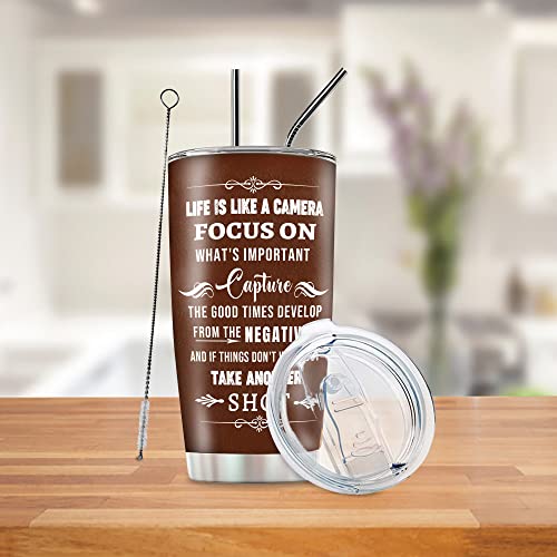 Photographer Gifts For Men Women Coffee Tumbler, 20Oz Vintage Print Camera Tumblers, Photographer Insulated Travel Cup With Motivational Sayings, Birthday Christmas Ideas Gifts For Cameraman Friends #TOP1