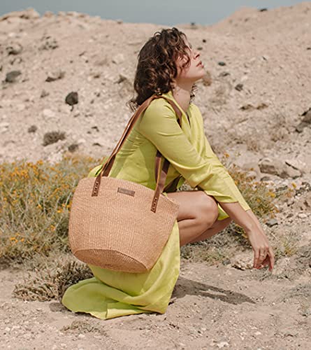 Grand sac léger et robuste en sisal beige pour ne plus manquer d'espace