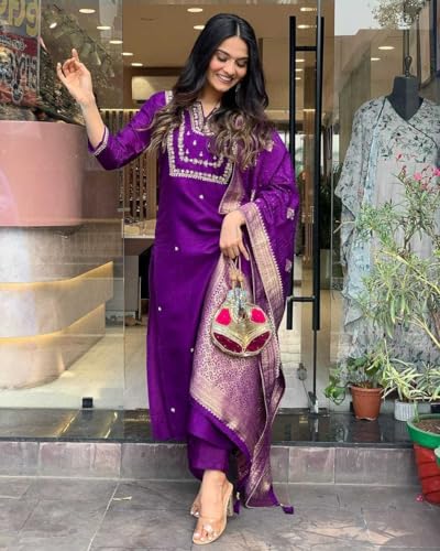 Image of Women's Viscose Silk Heavy Embroidered Straight Kurta With Trouser & Banarasi Jacquard Dupatta Set