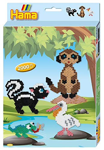 Hama Perlen 3446 Geschenk-Set Wildtiere mit ca. 2.000 bunten Midi Bügelperlen mit Durchmesser 5 mm, Motivvorlage und Stiftplatte, inkl. Bügelpapier, kreativer Bastelspaß für Groß und Klein