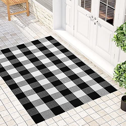 Winwinplus Buffalo Check Rug, 3' x 5' Size, Cotton Handwoven Black and White Checkered Rugs for Indoor and Outdoor uses Welcome Door Mat, Front Porch, Kitchen, Bathroom, Home Decor Area Rug