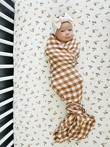 Image of Mebie Baby Gingham Muslin Swaddle, Modern and Neutral Swaddle Blanket for Baby Girl or Boy, Soft Baby Blankets, Newborn Swaddle Blanket, 0-3 Month, Comfy Wrap, Baby Essentials & Gifts