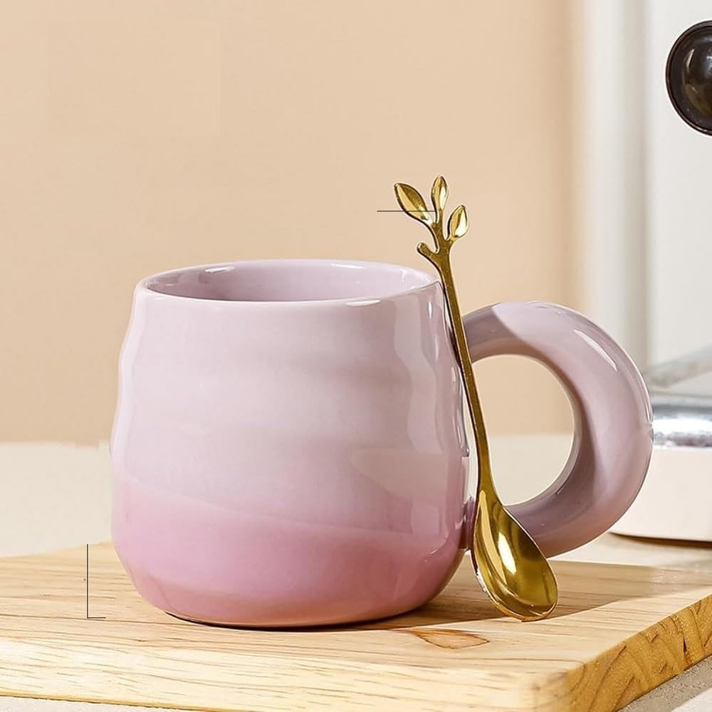 TÜDAZWKA süße Kaffeetasse mit Löffel spiralenförmiges Design Kaffeebecher kerative Teetasse spülmaschinenfest Cappuccinotasse Perlenglanz Kakaobecher (Lila)