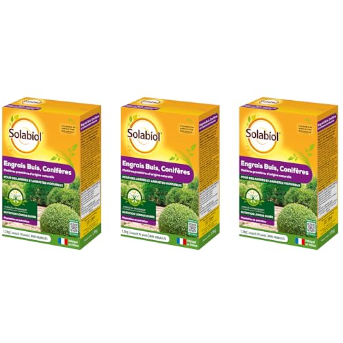 SOLABIOL Engrais Buis - Conifères & Arbustes d'ornement - 3x1,5Kg - Jusqu'à 30 Pieds - Pour Des Arbres & Arbustes Vigoureux - Utilisable En Agriculture Biologique