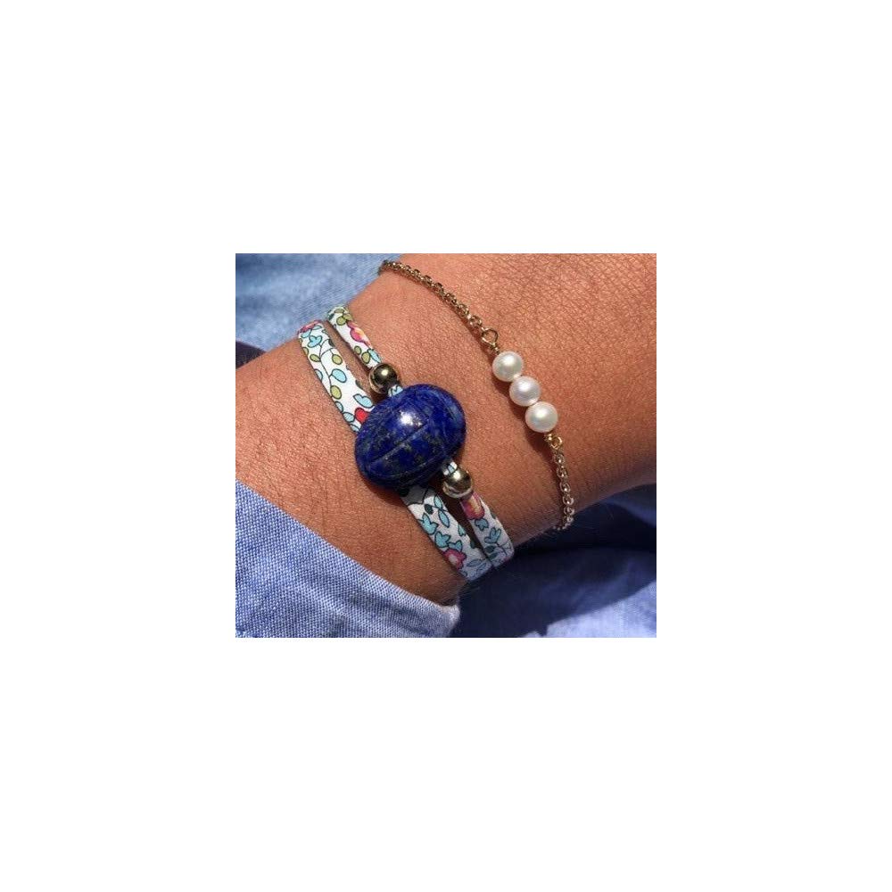 LES POULETTES BIJOUX - Bracciale Doppio Giro Collegamento liberty Talismano Scarabeo in Lapislazzuli e Perle Placcate Oro
