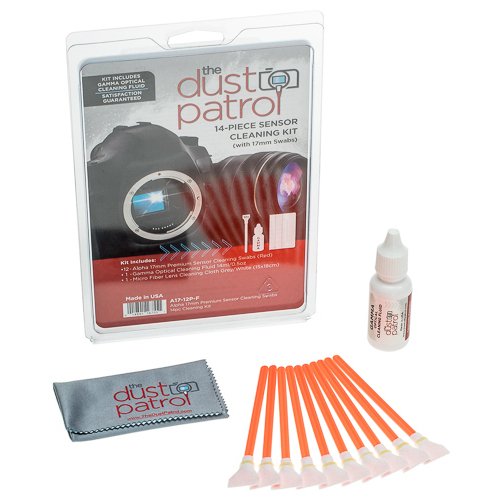 Digitalkamera Reinigungsset The Dust Patrol Alpha 17mm Premium Sensorreinigungs-Swabs (12er Pack) (Rot) mit The Dust Patrol Gamma optischer Reinigungsflüssigkeit 14ml. Für Kameras mit APS-C Sensoren - die gängigste Größe Cover