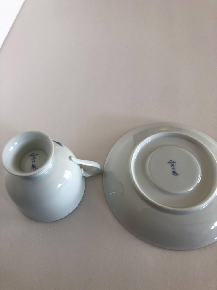 Amazon | 深川製磁 コーヒーカップペアオリエンタルブルー宮内庁御用達 Amazon | 深川製磁 コーヒーカップペアオリエンタルブルー宮内庁御用達