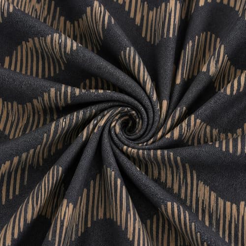 Image of Castiqa Cotton Feels All Over Elastic 400Tc Abstract Fitted Bedsheet Set Perfect Upto 10inch Mattress with 2 Matching Pillow Covers Size-18x28inch (Queen Size 60x78, Grey Zigzag)