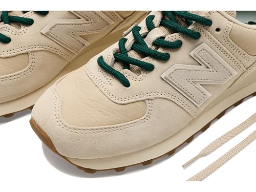 Image of New Balance Women's 574 V2 Evergreen Sneaker