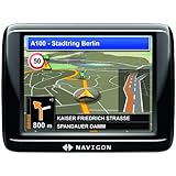 Lieferumfang: PNA - NAVIGON 20 Easy, Handbuch auf dem Gerät Kartenmaterial vorinstalliert Kurzanleitung Halterung Handschlaufe USB-Kabel KFZ-Ladekabel mit integrierter TMC-Antenne FreshMaps-Gutscheincode